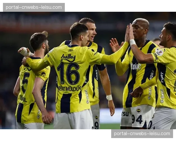 草根联赛观察：业余球队通过线上课程学习欧冠球队的混合防守战术